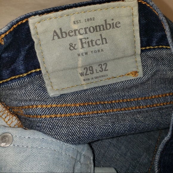 Abercrombie & Fitch Dark Washed Straight Leg Jeans - Picture 6 of 7
